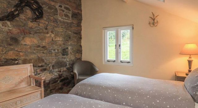 Cottage Wayside