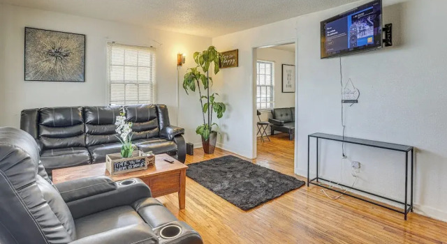 Коттедж Residential Birmingham Home, 5 Mi to Downtown!