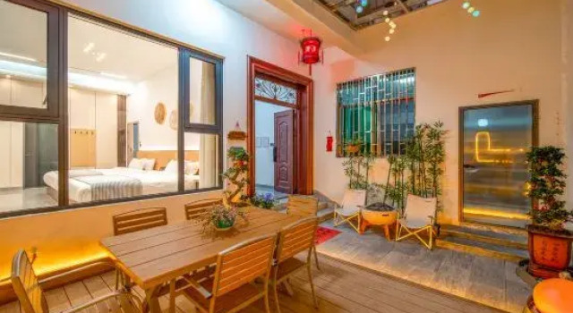 Wuyuan Nanxi Lin Yu Starlight Courtyard Resort (Bao Yutai Branch)