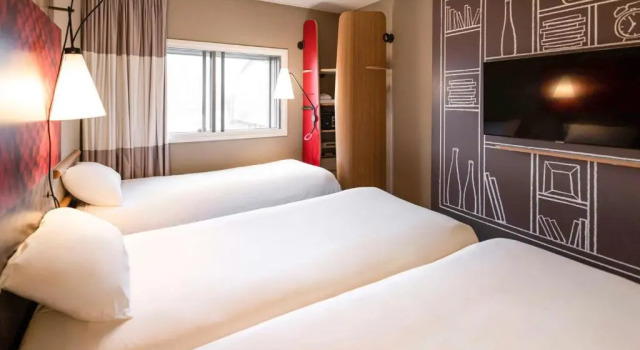 Трёхместный номер ibis Amsterdam Centre