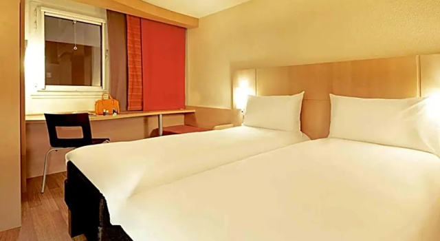 Номер Standard ibis Bayeux Port En Bessin