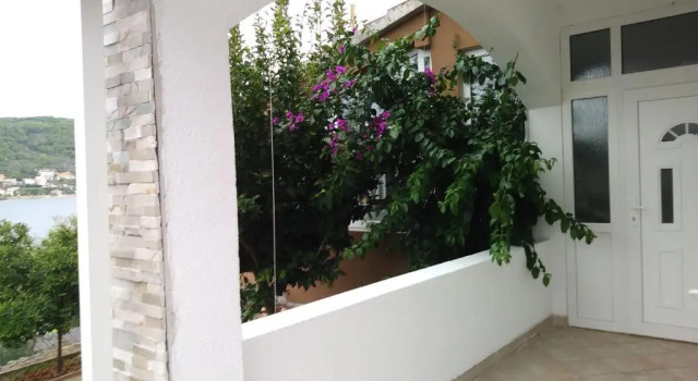 Апартаменты с 2 комнатами Apartment Pilatus Ošljak