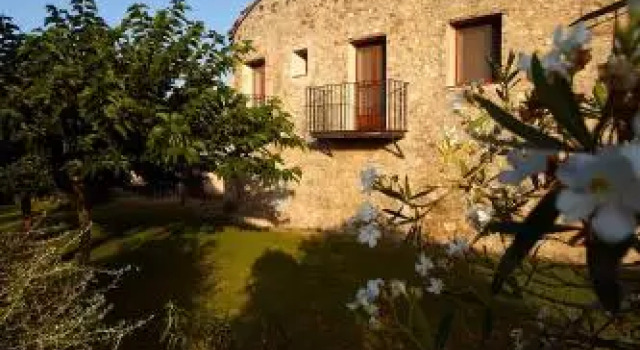 Can Bastons, Reservar Hotel Peralada 