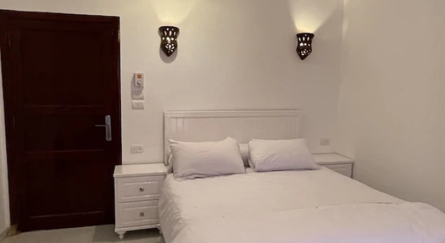 Двухместный номер Standard с балконом и с видом на сад Moon House of Luxor