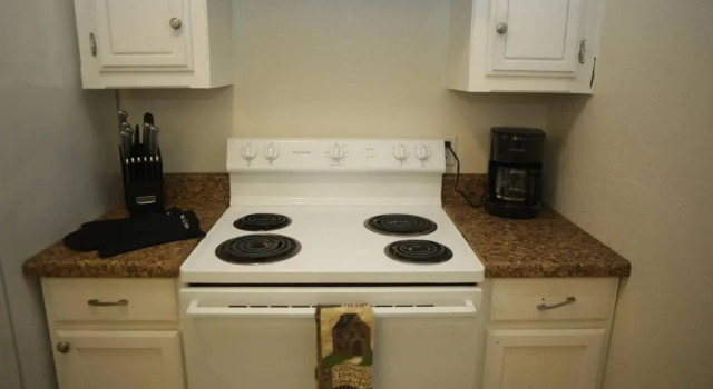 Апартаменты Apartment next to Fort Sill Entrance Gate