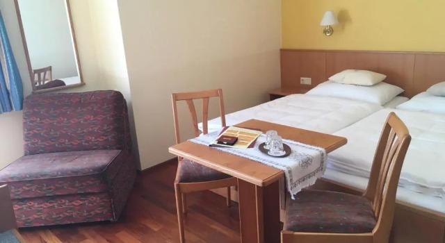Четырёхместный номер Standard Hotel zur Post