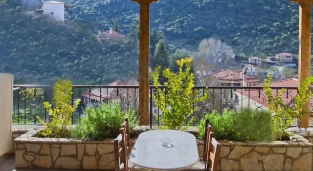 Четырёхместный номер Standard Guest House Fanaras