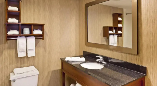 Номер Standard Hampton Inn Baltimore/White Marsh