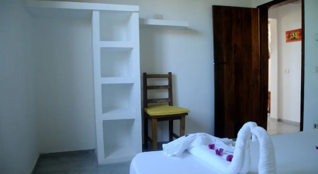 Апартаменты Цокольный этаж с 2 комнатами Maisha Marefu Apartments