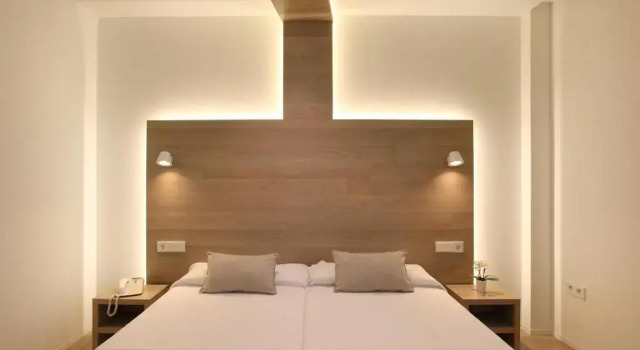 Одноместный номер Standard Hotel Carlos l