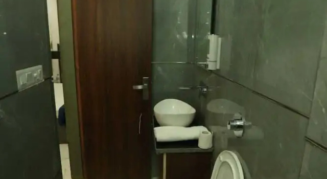 Четырёхместный семейный номер Standard Aditya Home Stay