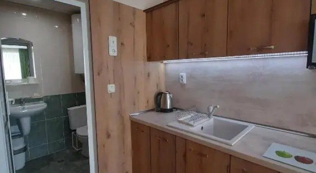 Студия Private Rooms Valis