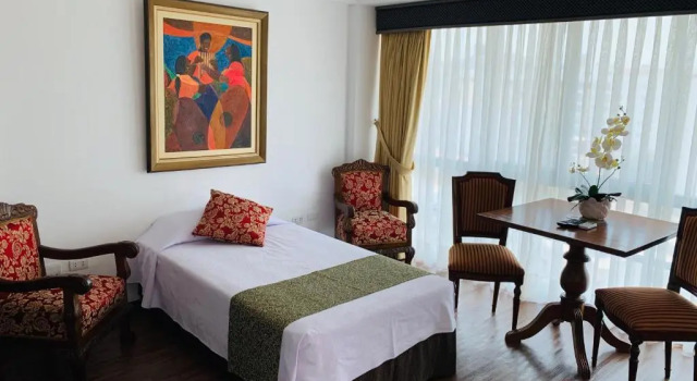 Трёхместный номер Classic Hotel Monte Real