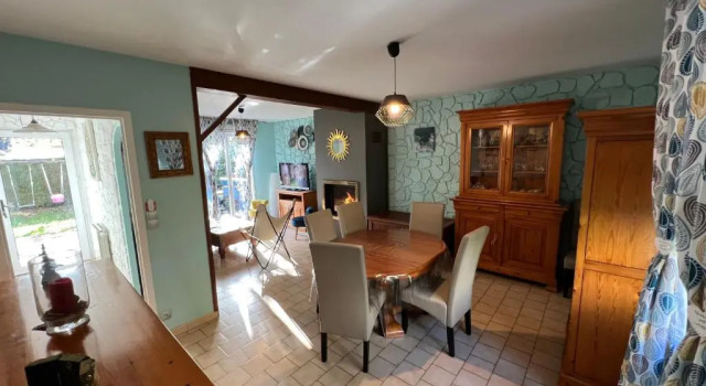 Maison avec piscine et sauna à Vire, Book Hotel Vire-Normandie Calvados