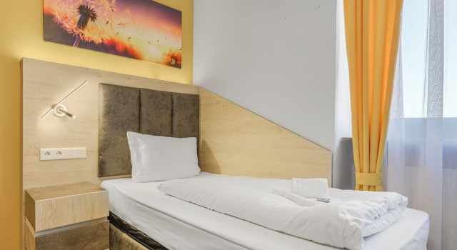 Номер Deluxe XZLLENZ Hotel