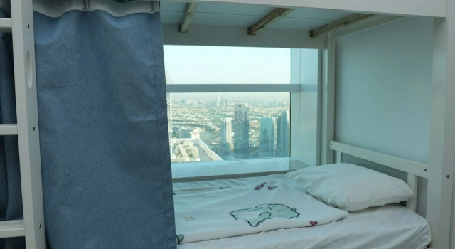 Hawana Premium Hostel, Забронировать Хостел Хостелы Эмирата Дубая, рядом с Jumeirah Palm Tram Station, Хостел