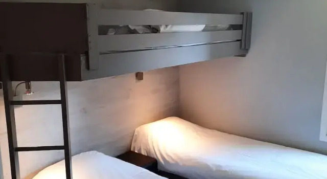 Трёхместный номер Standard Fast Hotel Colmar Houssen