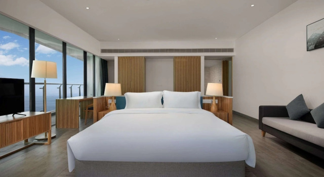 Люкс Ramada by Wyndham Huizhou Xunliao Bay