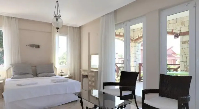 Villa ANM2 by JoyLettings