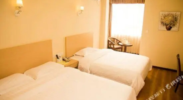 Люкс Haojia Express Hotel (Zhuhai Gongbei Fuhuali)