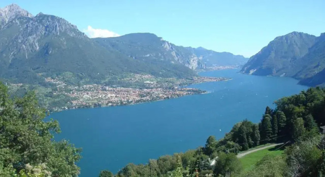 Como Lake Holiday Home, Prenota Appartamento Mandello del Lario Como