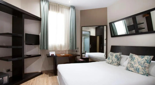Двухместный номер Small Petit Palace Ruzafa