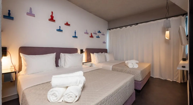 Апартаменты с балконом Downtown Athens Lofts by Raise