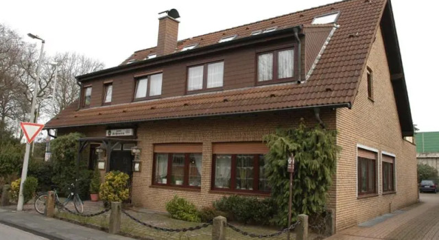 Haus Scheuten Hotel, Забронировать Отель Бухгольц Дуйсбург