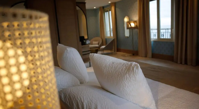 Полулюкс Splendid Hôtel & Spa