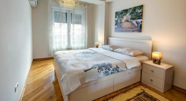 Апартаменты Deluxe Apartments 28