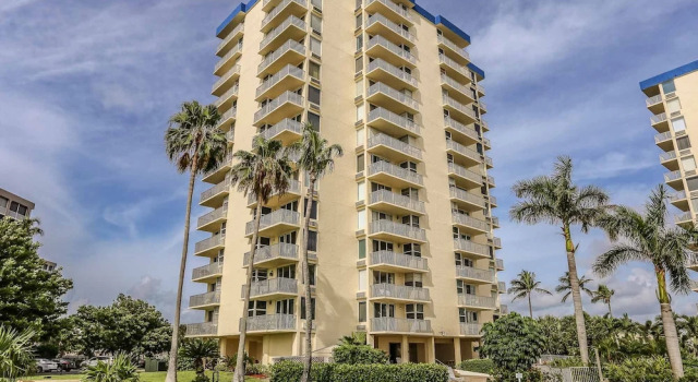 Estero Beach and Tennis 208A