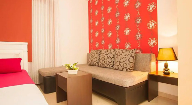 Студия с балконом и с красивым видом из окна Apartments Taida