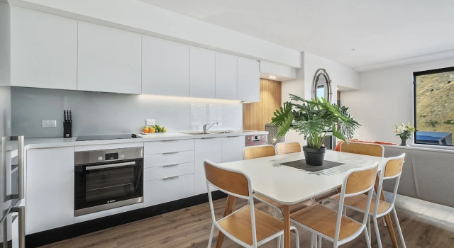 Апартаменты c 1 комнатой с видом на реку Residence du Parc Apartments By Staysouth