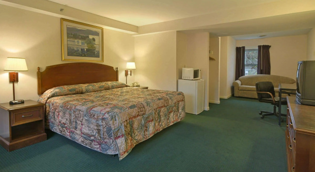 Howard Johnson Express Inn Williamstown, Rezerwuj Hotel Williamstown The Berkshires
