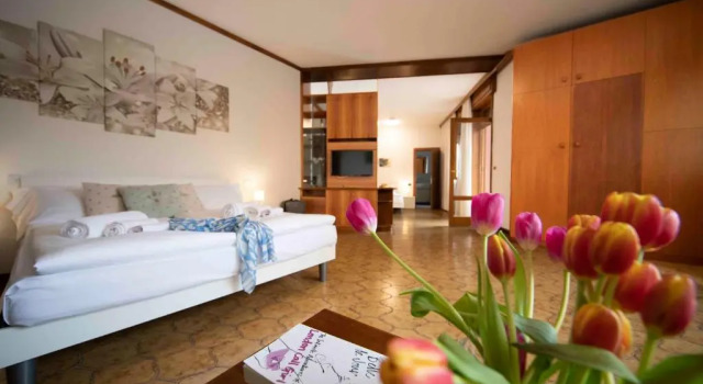 Люкс SunLake Hotel