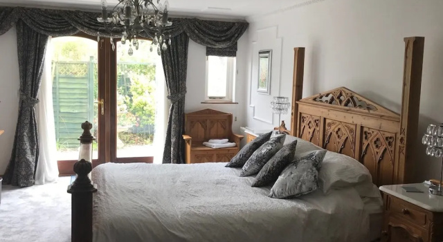 Koala Cottage, Reservar Casa de férias Moradias em Merseyside, Vila