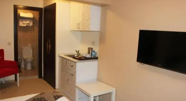 Heaven Suites- Uyar Apt, Забронировать Отель Фатих Стамбул, рядом с Библиотека Стамбульского университета