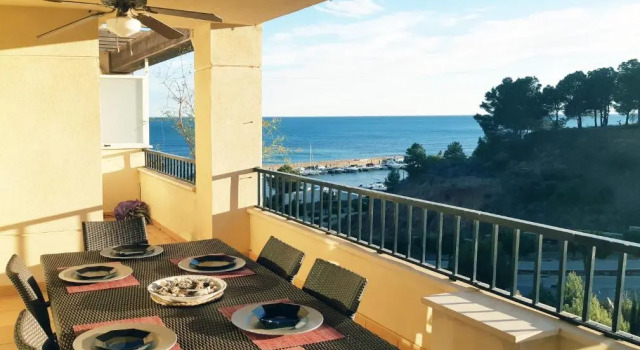 Isla de Altea Suite Duplex, Забронировать Отель Отели Альтеа с парковкой, рядом с Русская православная церковь Св. Архангела Михаила в Альтее, Парковка