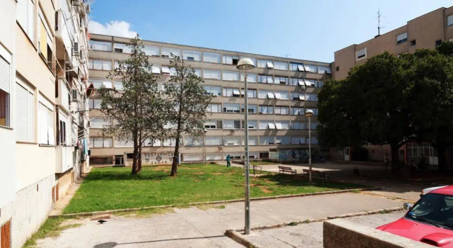 Apartment Stan Zadar, Забронировать Апартаменты/квартира Отели Задар с парковкой, рядом с Пляж Голден Вейв, Парковка