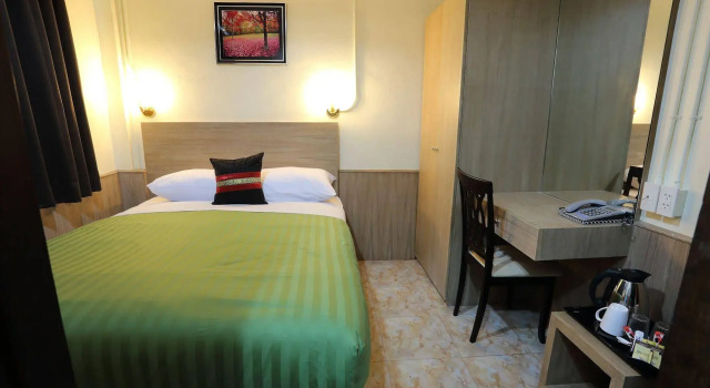 Sukhumvit 20 Guest House