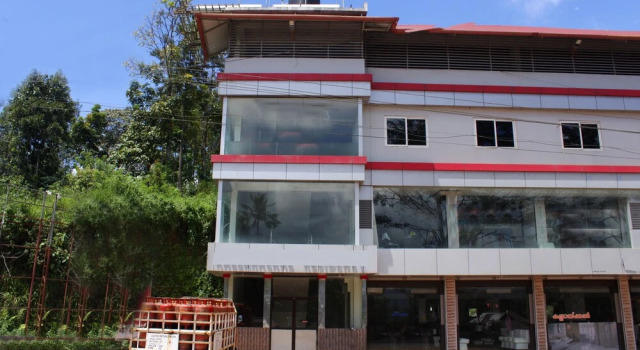 OYO 19614 Kallarackal Residency