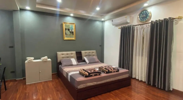 Бунгало Beautiful 2 Story Newly Renovated Bungalow House