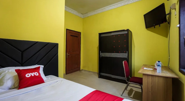 Bahana Guest House by OYO Rooms, Prenota Affittacamere Manado 