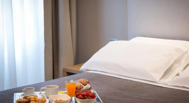 Номер Deluxe HNN Luxury Suites