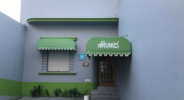 Hotel Antares, Prenota Hotel Hotel economici a Montevideo