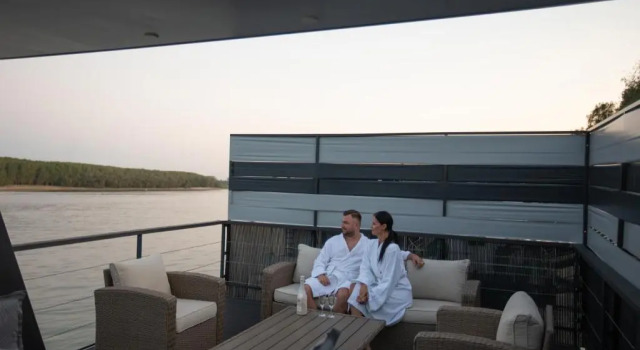 Коттедж с 2 комнатами Danube House