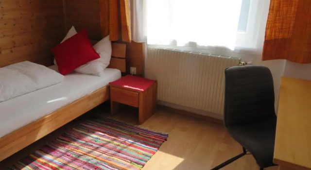 Haus Irmi, Rezerwuj Hotel Hotele w Knittelfeld z parkingiem, Parking