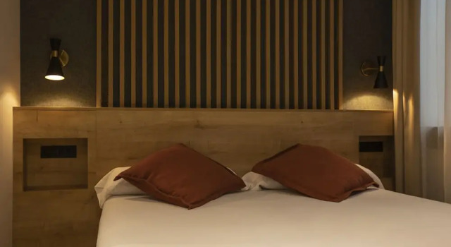 Номер Economy Fontanella By BCN URBAN Rooms