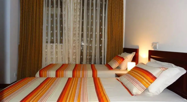 Hedges Court Residencies Town Hall- 2 Bed Room Apartment