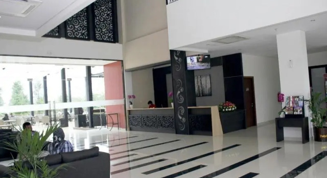 Padjadjaran Suites Resort and Convention Hotel, Book Ferieresort 4-stjernede hoteller i Sawah, 4*